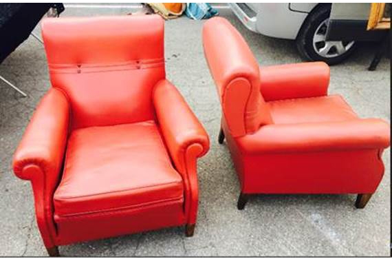 Red Armchair - Set