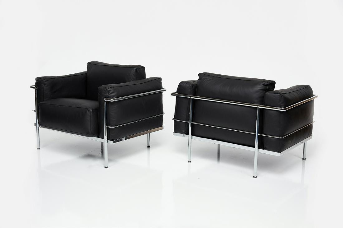 Le Corbusier, Wide Lounge Chairs (2)